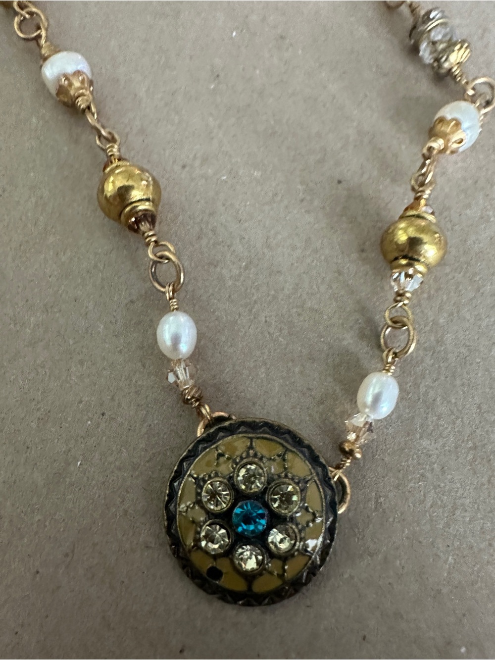 Vintage-Inspired Gold and Pearl Pendant Necklace with Blue Accent - Picture 2 of 7